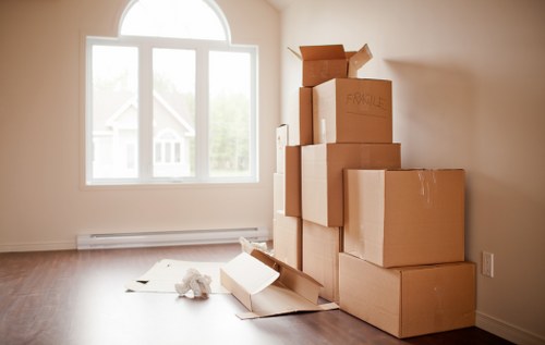 Transparent pricing and quote process for Roehampton man with van moves